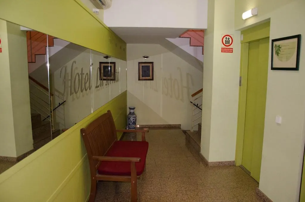 Hotel La Torreta アルタフィリャ