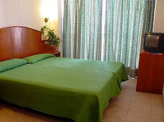 Hotel La Torreta アルタフィリャ 2*,