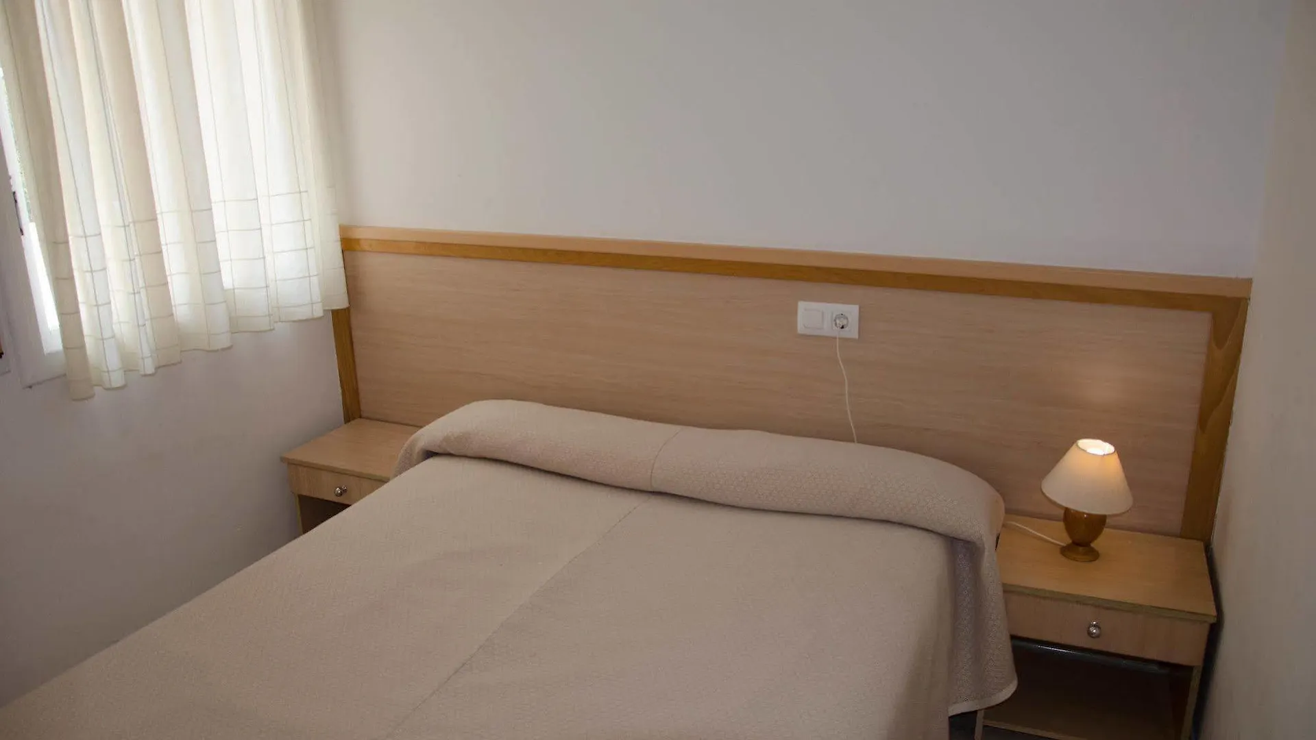 Hotel La Torreta アルタフィリャ 2*,  スペイン